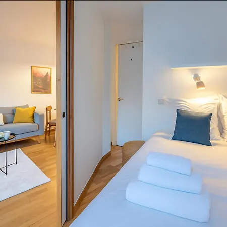 Escape In Breathtaking View Mont-blanc *